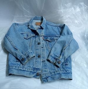 Women's Levis jean jacket